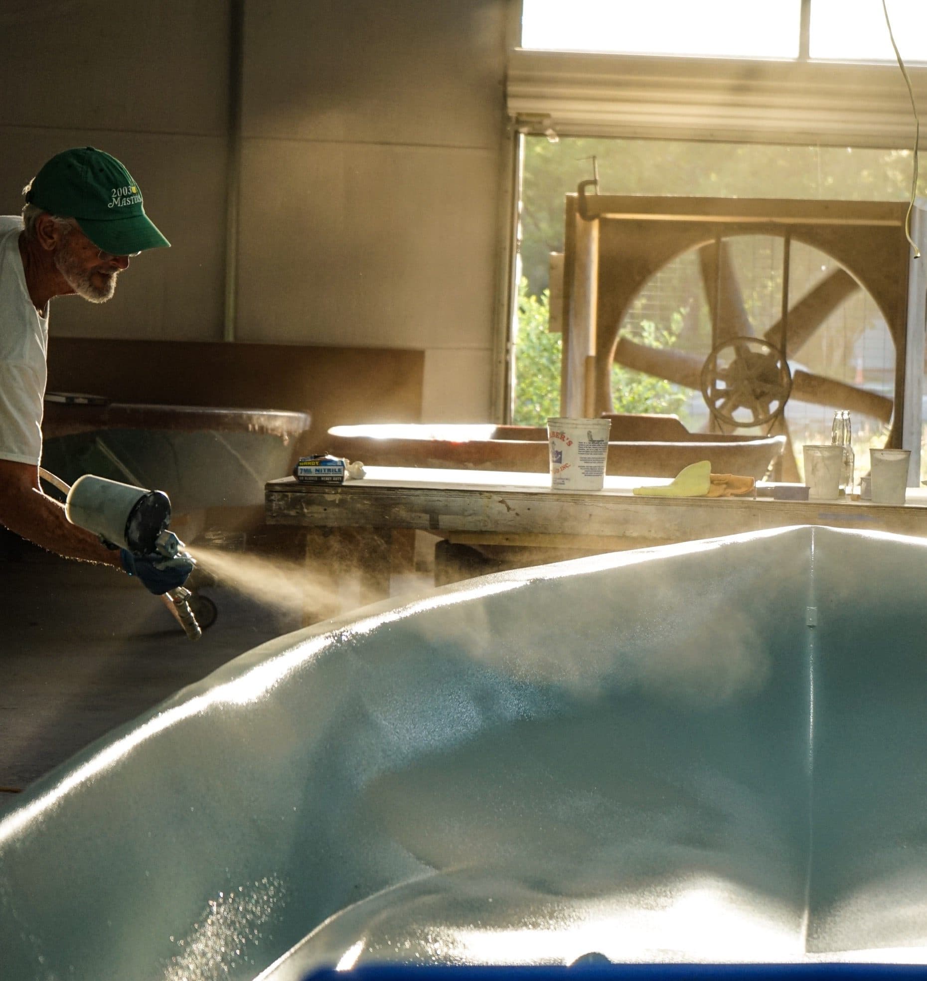 Spray gel coat
